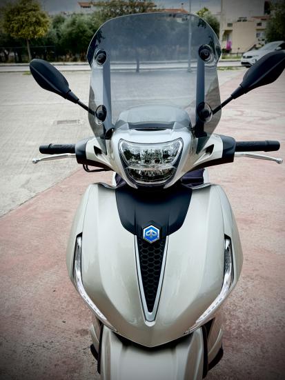 Piaggio Beverly 300 -  2024 - 4 300 EUR - Roller/Scooter - Μεταχειρισμένο