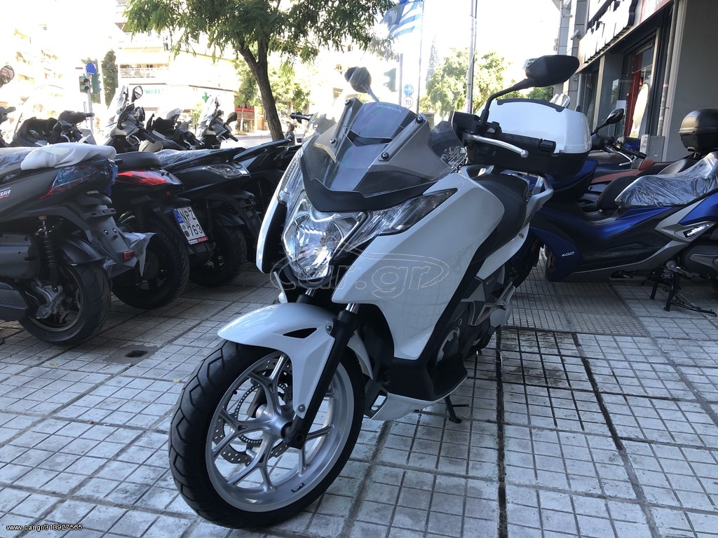 Honda Integra 700 -  2013 - 5 095 EUR Καινούργιες - Μεταχειρισμένες Μοτοσυκλέτες