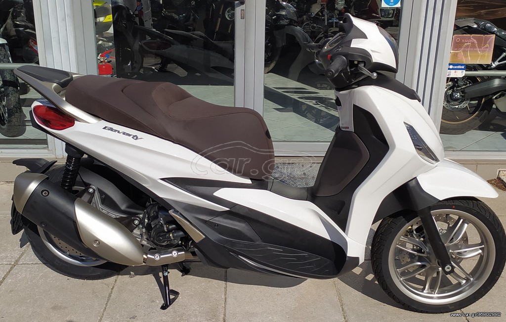 Piaggio Beverly 300i -  2022 - 4 990 EUR Καινούργιες - Μεταχειρισμένες Μοτοσυκλέ