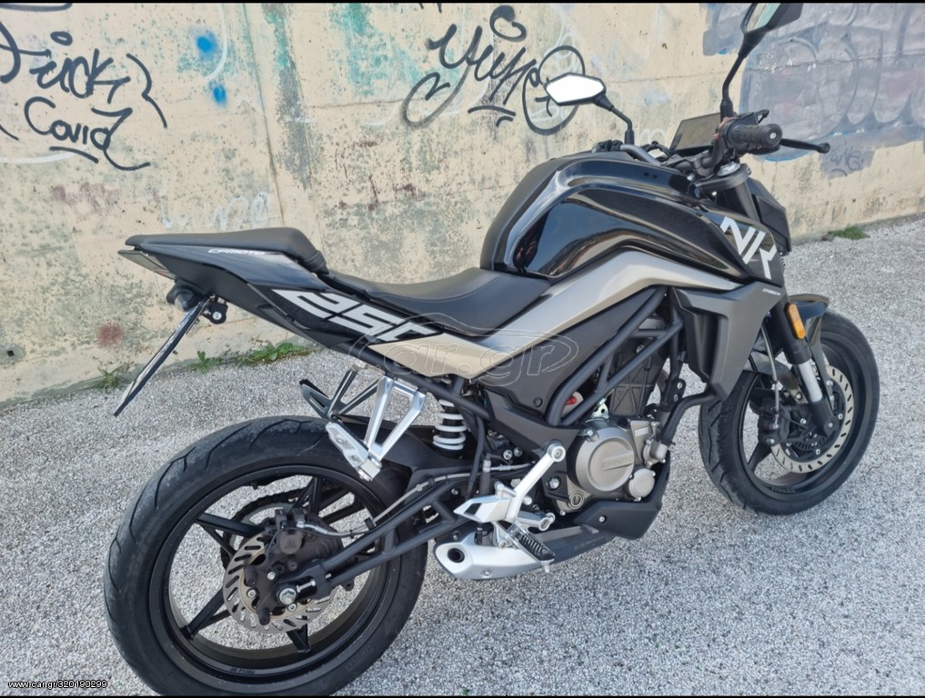 CFmoto 250NK -  2019 - 2 000 EUR Καινούργιες - Μεταχειρισμένες Μοτοσυκλέτες