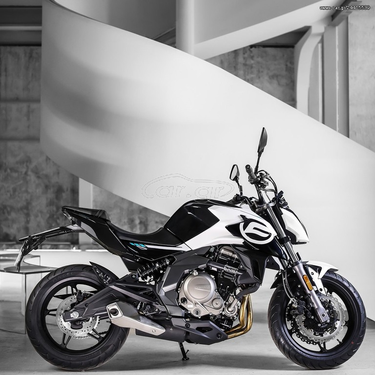 CFmoto  -  2021 - 5 390 EUR Καινούργιες - Μεταχειρισμένες Μοτοσυκλέτες