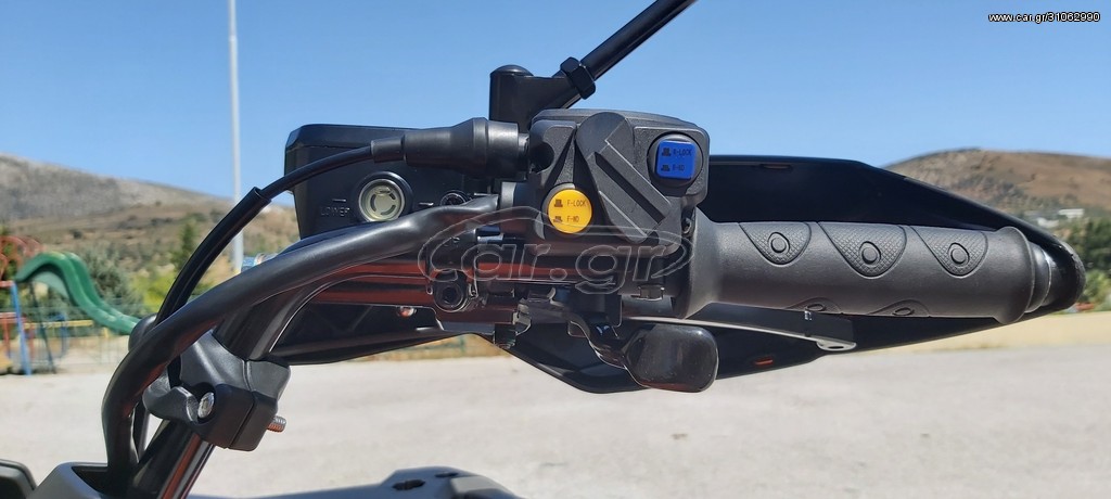 CFmoto  -  2021 - 8 990 EUR Καινούργιες - Μεταχειρισμένες Μοτοσυκλέτες