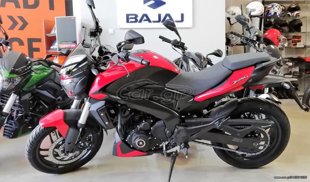 Bajaj  -  2022 - 3 890 EUR - Naked - Καινούριο