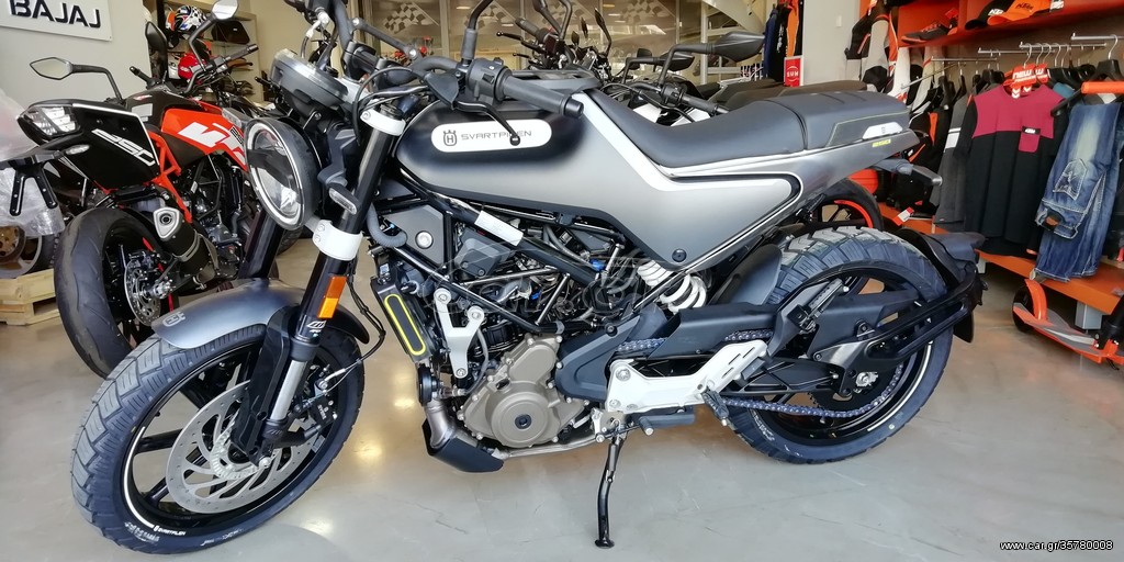 Husqvarna  -  2022 - 4 990 EUR - Naked - Καινούριο