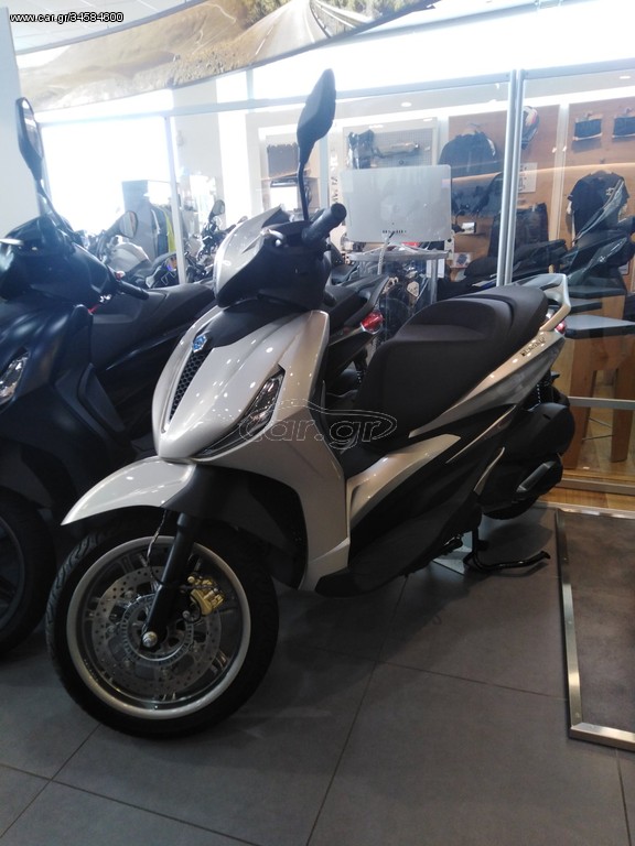 Piaggio Beverly 300 -  2022 - 4 990 EUR Καινούργιες - Μεταχειρισμένες Μοτοσυκλέτ