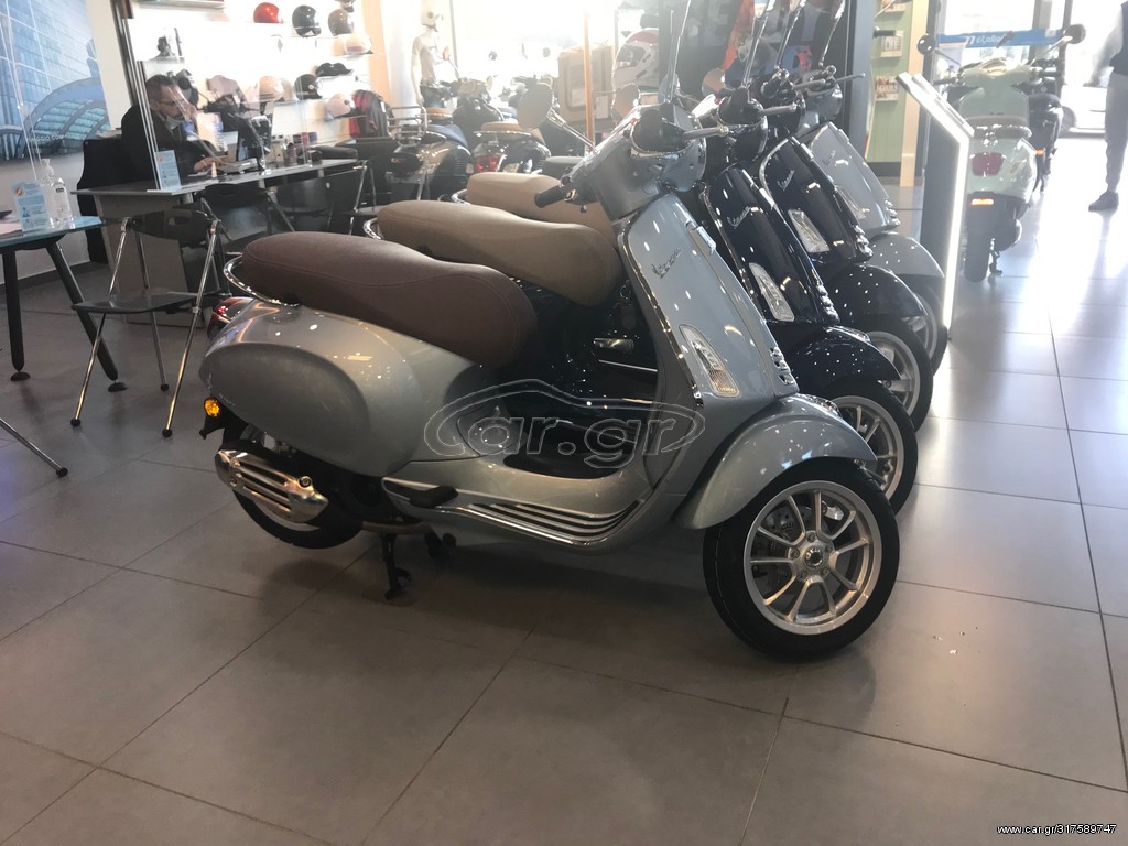 Vespa  Primavera 22