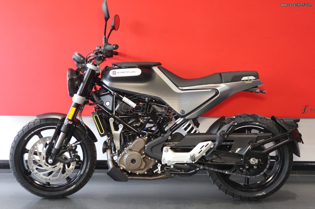 Husqvarna Svartpilen - 250 SVARTPILEN 2021 - 4 600 EUR - Naked - Καινούριο