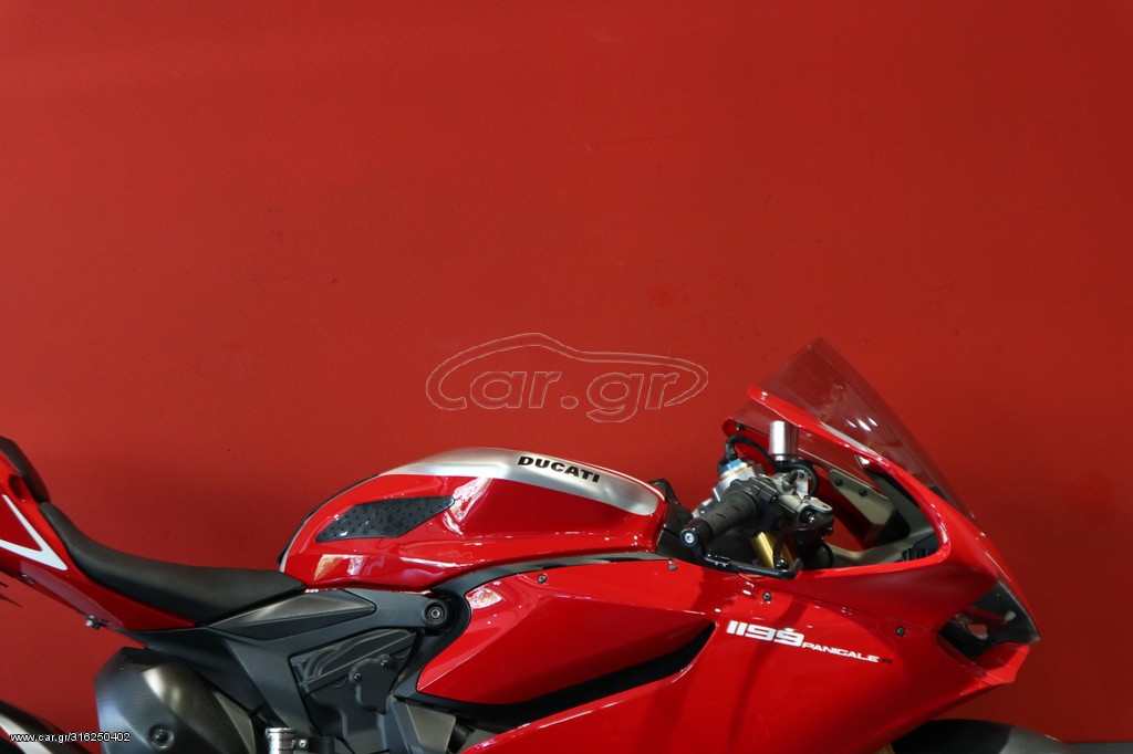 Ducati  - Panigale R 2015 - 25 500 EUR Καινούργιες - Μεταχειρισμένες Μοτοσυκλέτε