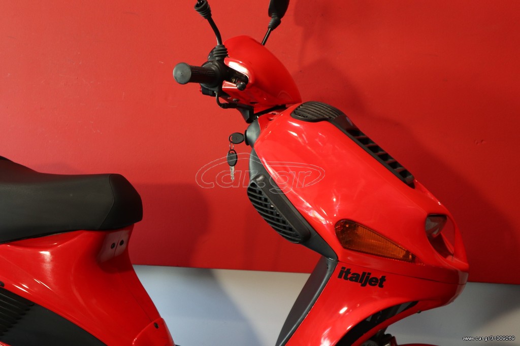 Italjet  - FORMULA 125 TWIN 470 χλμ 2003 - 2 200 EUR Καινούργιες - Μεταχειρισμέν