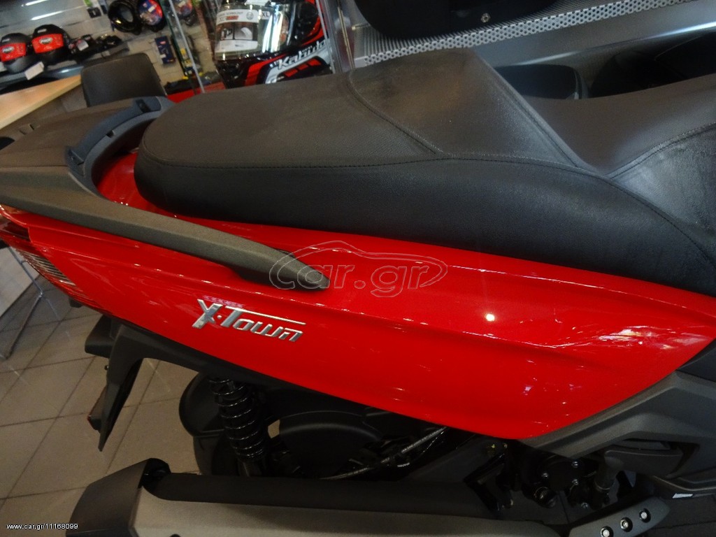 Kymco X-Town 300i -  2022 - 4 695 EUR Καινούργιες - Μεταχειρισμένες Μοτοσυκλέτες