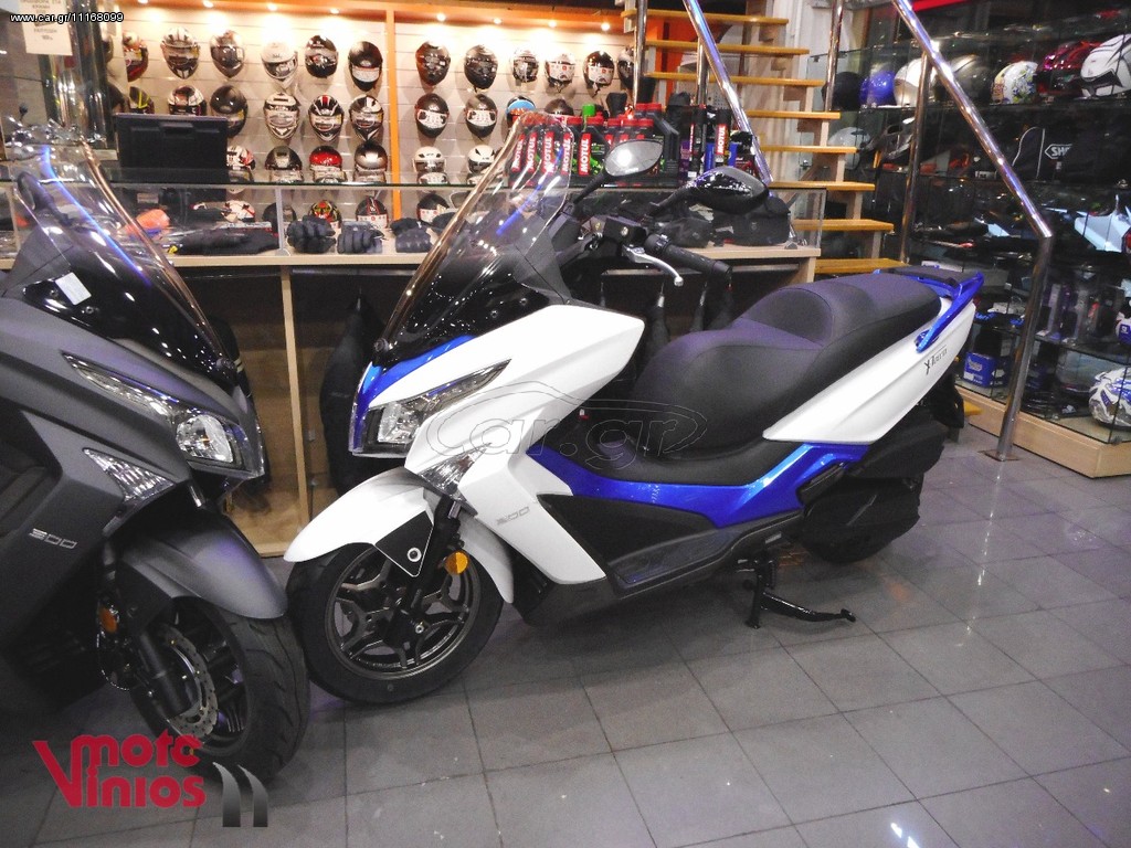 Kymco X-Town 300i -  2022 - 4 695 EUR Καινούργιες - Μεταχειρισμένες Μοτοσυκλέτες