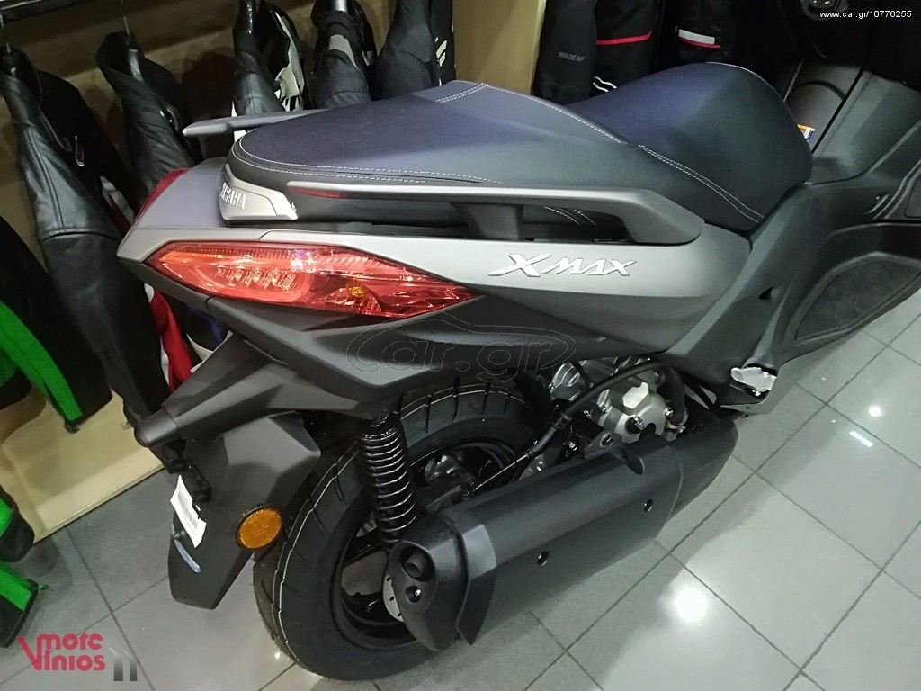 Yamaha  X-Max 300 22