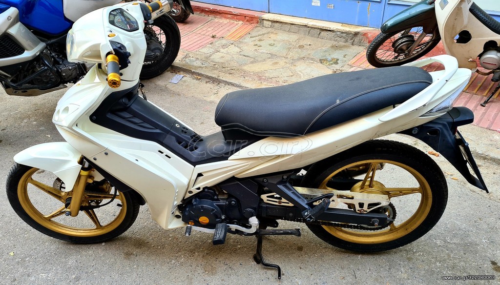 Yamaha CRYPTON-X135 -  2012 - 2 590 EUR - Παπί - Μεταχειρισμένο