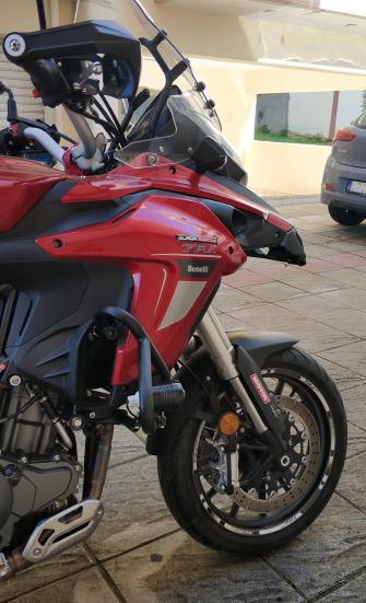 Benelli TRK 502 -  2018 - 5 200 EUR Καινούργιες - Μεταχειρισμένες Μοτοσυκλέτες