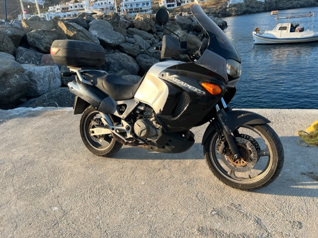 Honda Varadero 1000 -  1999 - 2 000 EUR Καινούργιες - Μεταχειρισμένες Μοτοσυκλέτ