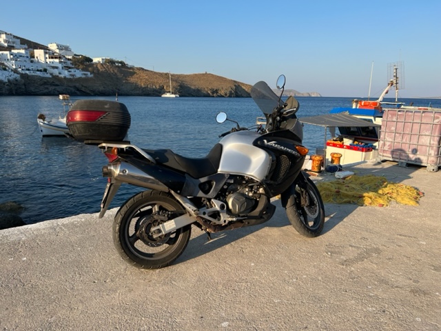 Honda Varadero 1000 -  1999 - 2 000 EUR Καινούργιες - Μεταχειρισμένες Μοτοσυκλέτ