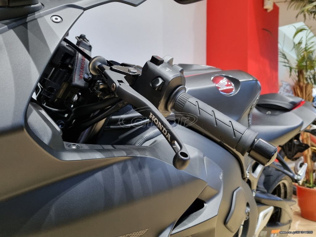 Honda CBR 1000 -  2020 - 16 500 EUR Καινούργιες - Μεταχειρισμένες Μοτοσυκλέτες