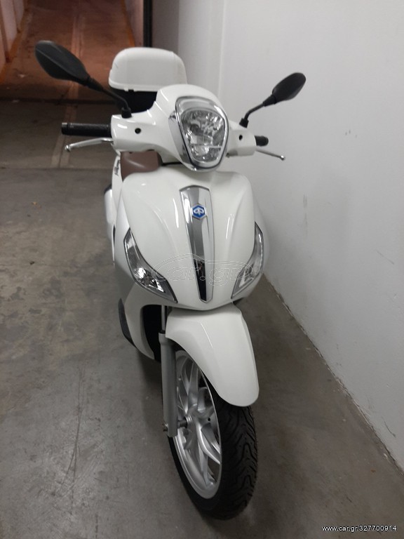 Piaggio Medley 150 -  2019 - 2 600 EUR Καινούργιες - Μεταχειρισμένες Μοτοσυκλέτε