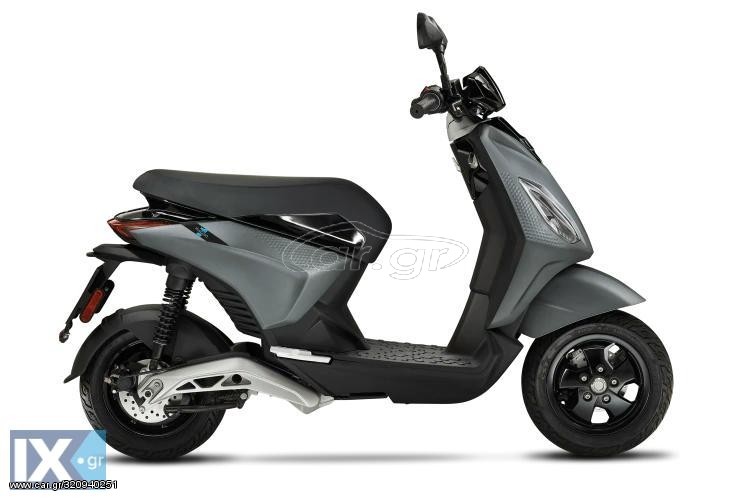 Piaggio  -  2022 - 2 750 EUR Καινούργιες - Μεταχειρισμένες Μοτοσυκλέτες