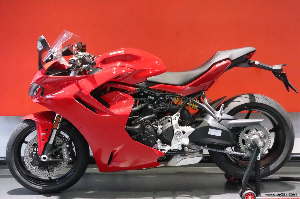 Ducati  Supersport 950 23