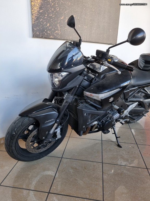 Suzuki B King - 1300 2009 - 7 900 EUR Καινούργιες - Μεταχειρισμένες Μοτοσυκλέτες