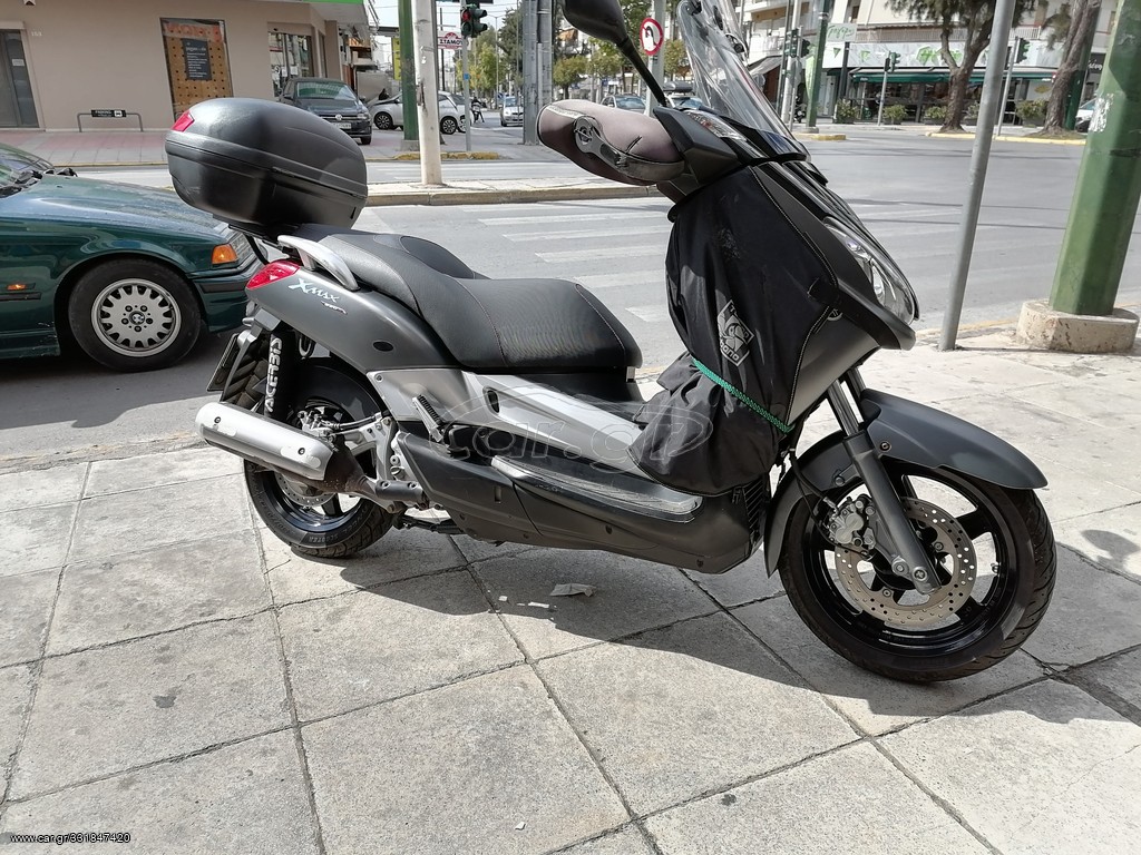 Yamaha  X-MAX 09