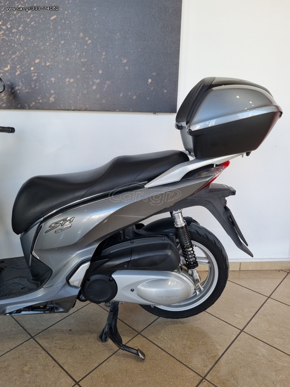 Honda SH - 300i ΑΒS 2016 - 3 100 EUR Καινούργιες - Μεταχειρισμένες Μοτοσυκλέτες