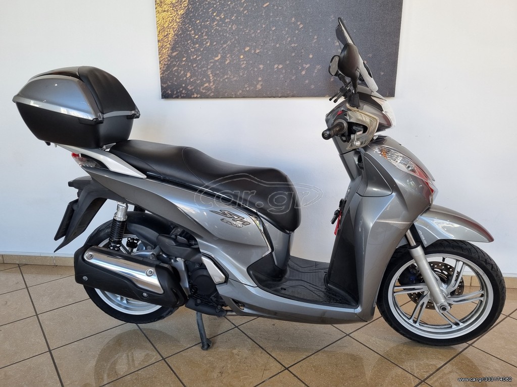 Honda SH - 300i ΑΒS 2016 - 3 100 EUR Καινούργιες - Μεταχειρισμένες Μοτοσυκλέτες