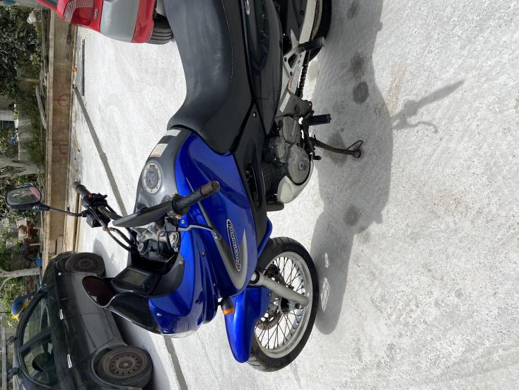 Suzuki XF 650 Freewind -  2002 - 1 300 EUR Καινούργιες - Μεταχειρισμένες Μοτοσυκ