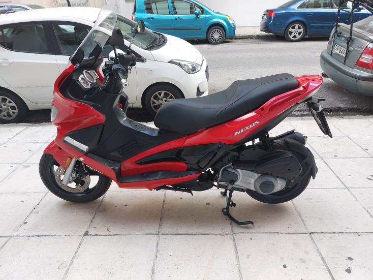 Gilera Nexus 300 -  2010 - 2 500 EUR Καινούργιες - Μεταχειρισμένες Μοτοσυκλέτες