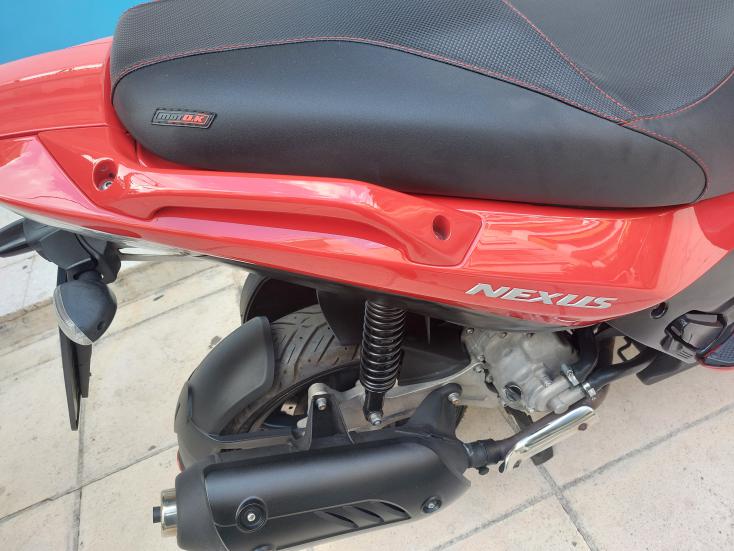 Gilera Nexus 300 -  2010 - 2 500 EUR Καινούργιες - Μεταχειρισμένες Μοτοσυκλέτες