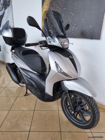 Piaggio Beverly 300i - HPE 2022 - 4 900 EUR - Roller/Scooter - Μεταχειρισμένο
