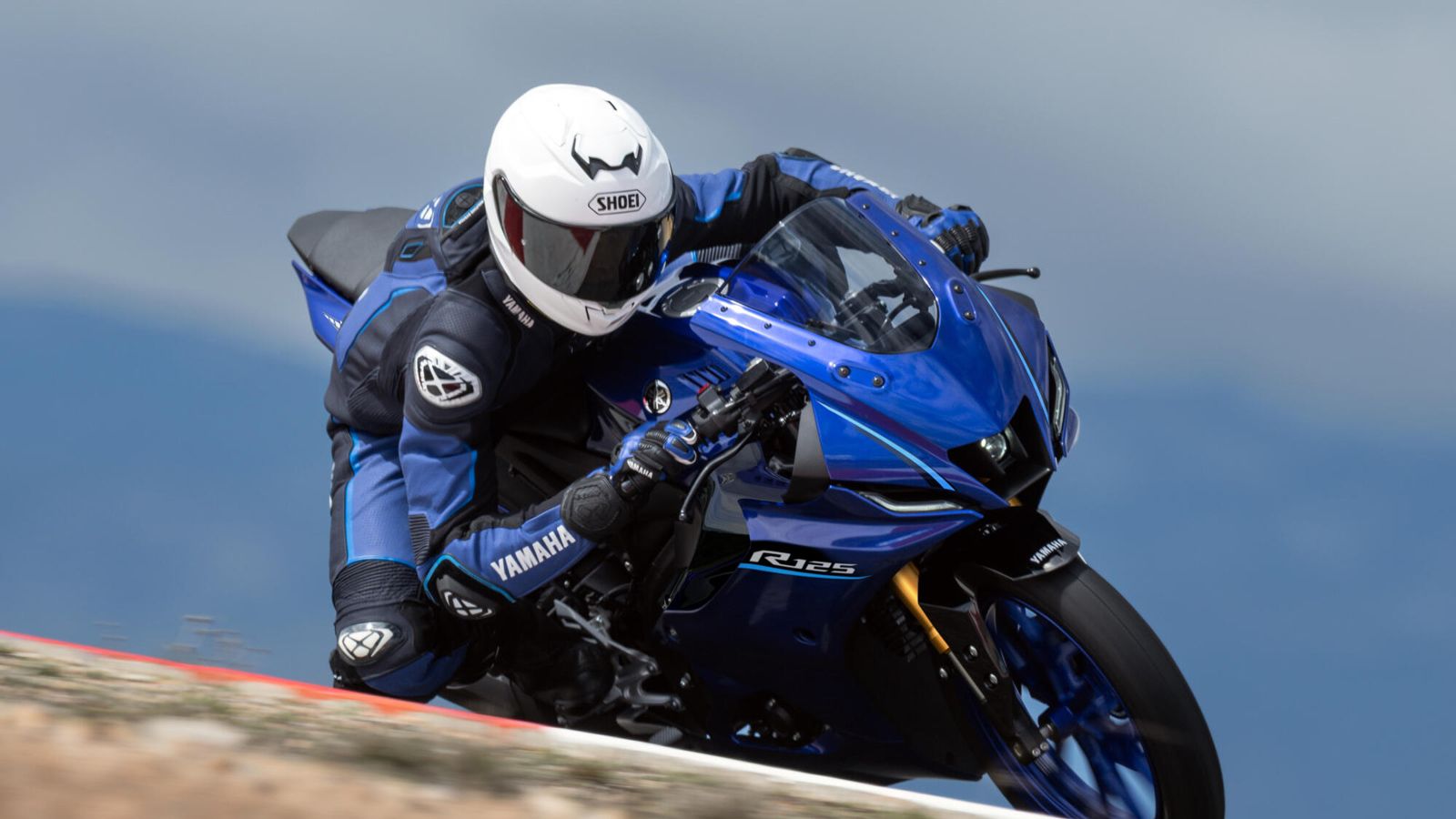 YZF R125: Η εισαγωγή στον κόσμο των supersport της Yamaha