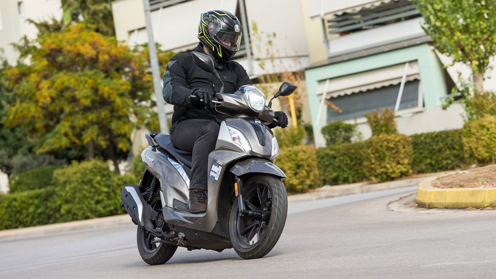 SYM Symphony: Το scooter που έβαλε την Ελλάδα στους δύο τροχούς