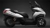 3 çëåêôñéêÜ scooter áðü ôçí Peugeot