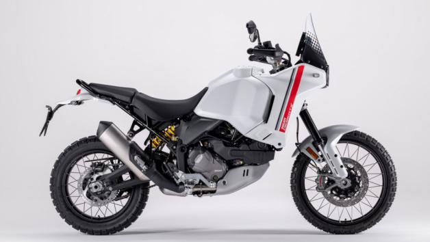 Ducati Desert X: Ίσως ό,τι πιο δυνατό οδηγήσαμε! 