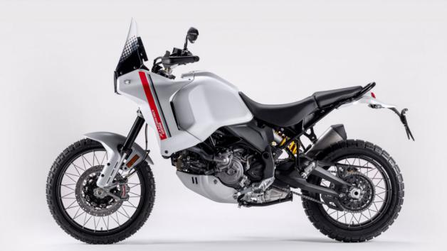 Ducati Desert X: Ίσως ό,τι πιο δυνατό οδηγήσαμε! 