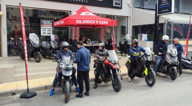 Test Rides μοντέλων της QJMOTOR στο κατάστημα Motorex 