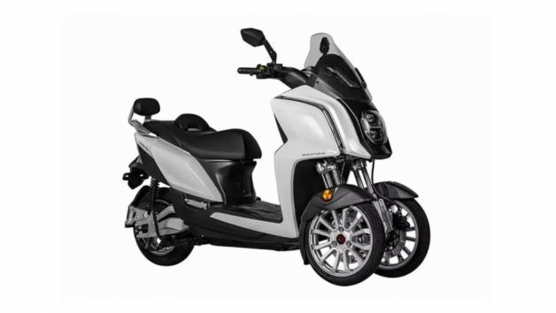 Τρίκυκλο scooter με οροφή από την Κίνα 