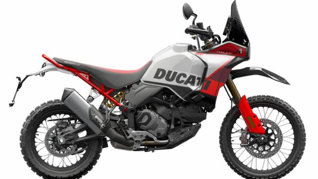 Ducati Desert X Rally: Ήρθε με αγωνιστικό εξοπλισμό 