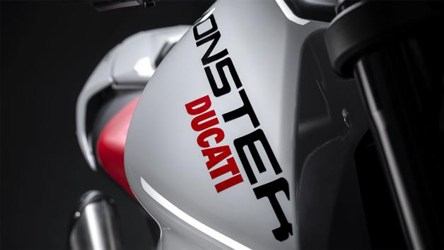 Ducati Monster: Καλλίγραμμο «τέρας» 166 κιλών 