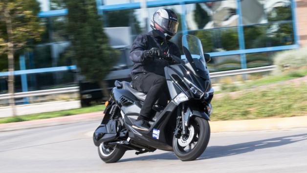 Emoov JSM1: Αντικαθιστά ακόμα και 300άρι scooter 