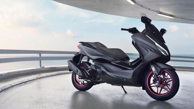 Τα 125cc scooter της αγοράς με Traction Control 