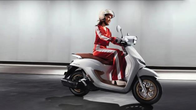 Stylo 160: Στυλάτο Neo-Retro scooter από την Honda 