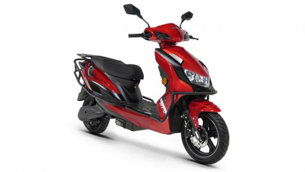 ESF MT3-PRO: Το e scooter που φορτίζει σε 1 ώρα 