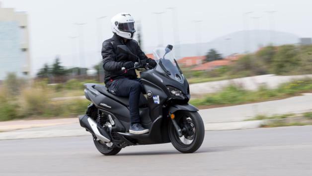 Τα 125cc scooter της αγοράς με Traction Control 