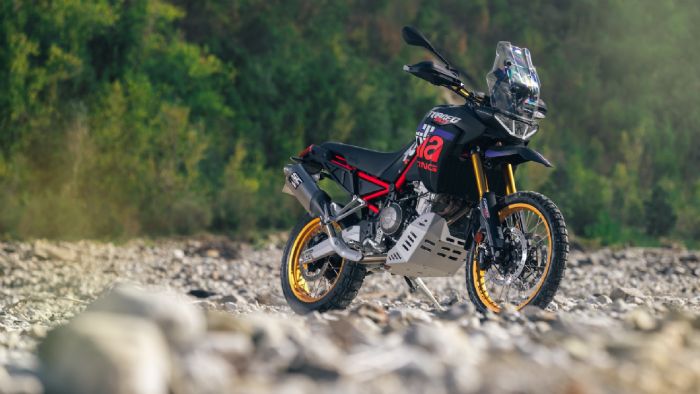 Aprilia Tuareg Rally και Moto Guzzi Stelvio Duocento Tributo: Ξεκίνησαν οι προπαραγγελίες 