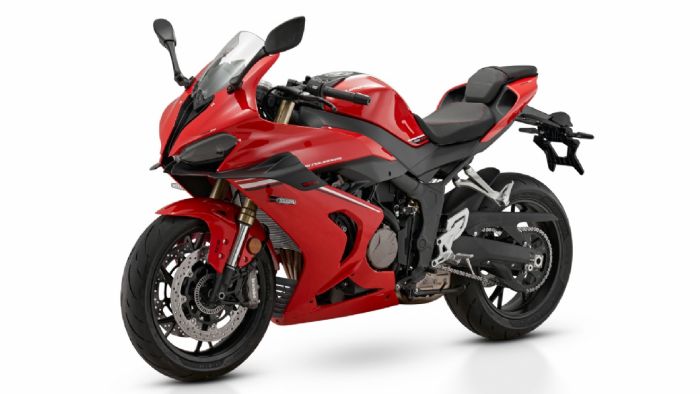 QJMotor SRK 800 RR: Ριζική αναβάθμιση με 23 επιπλέον ίππους και 261 χλμ/ώρα τελική 