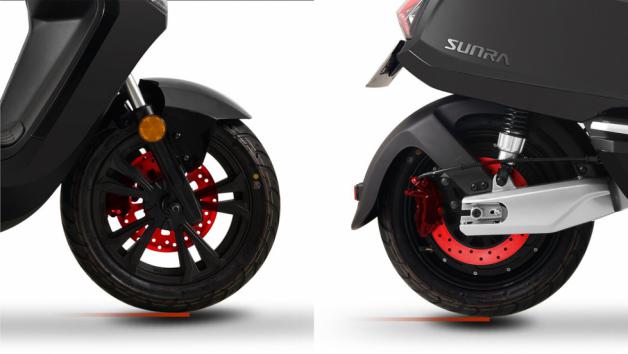 Sunra Robo S: Α1 ηλεκτρικό scooter με 230 Nm ροπής και 2 μπαταρίες 