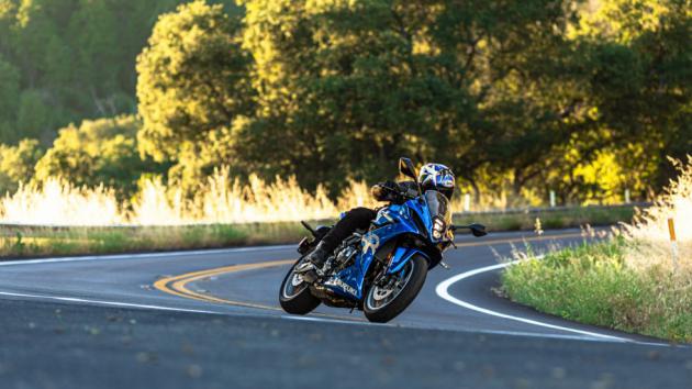 GSX-8R: Συνδυασμός χρηστικότητας και σπορ επιδόσεων με 10.295 ευρώ 